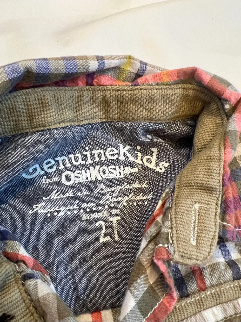 “Bundle 10/$13” OshKosh Genuine Kids 2T Plaid Button‑Front Shirt toddler boy - Picture 2 of 6